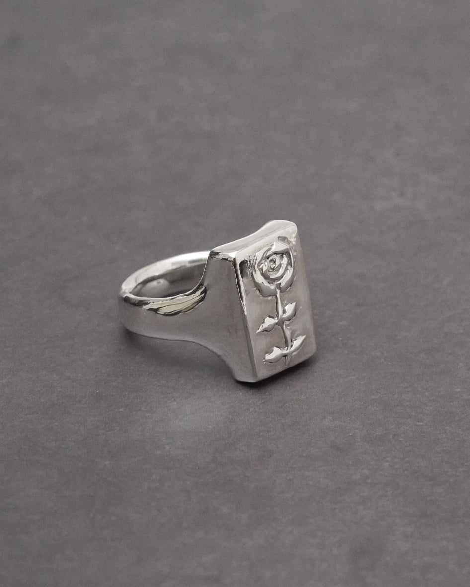 Rose Signet Ring 【SV925】