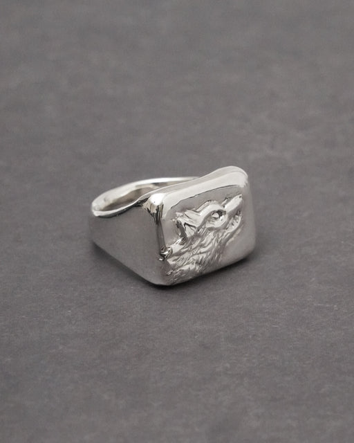 Wolf Signet Ring【SV925】