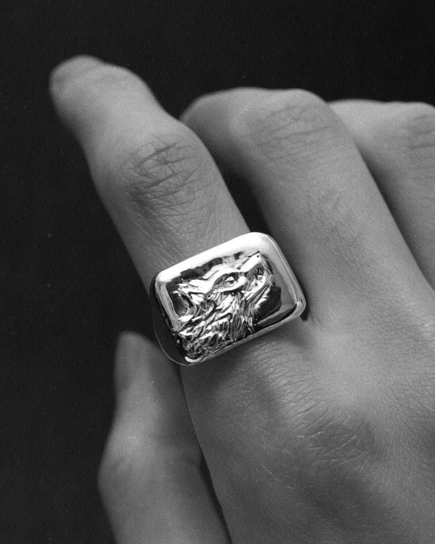 Wolf Signet Ring【SV925】