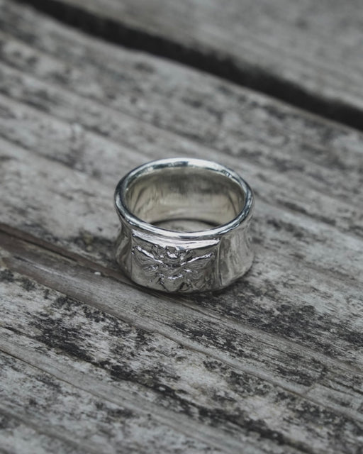 Bee Motif Ring【SV925】