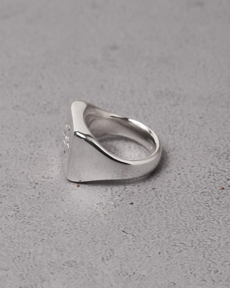 Hanabishi Signet Ring 【SV925】