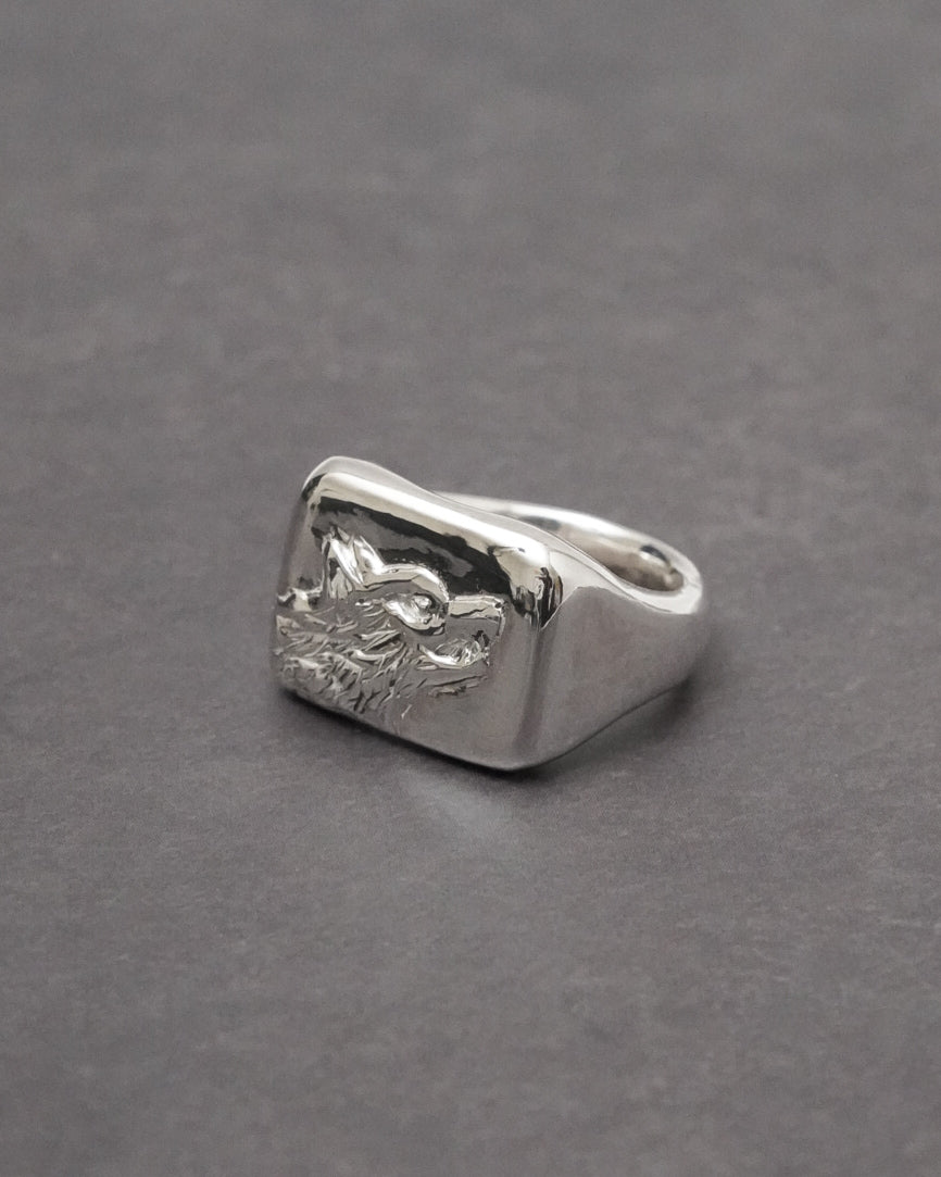 Wolf Signet Ring【SV925】
