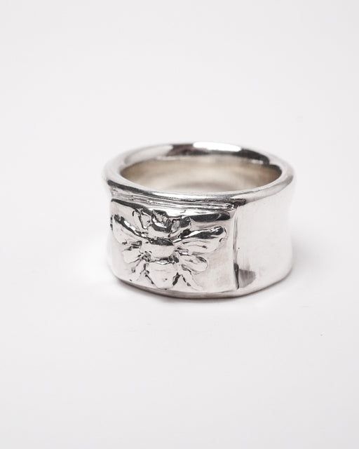 Bee Motif Ring【SV925】