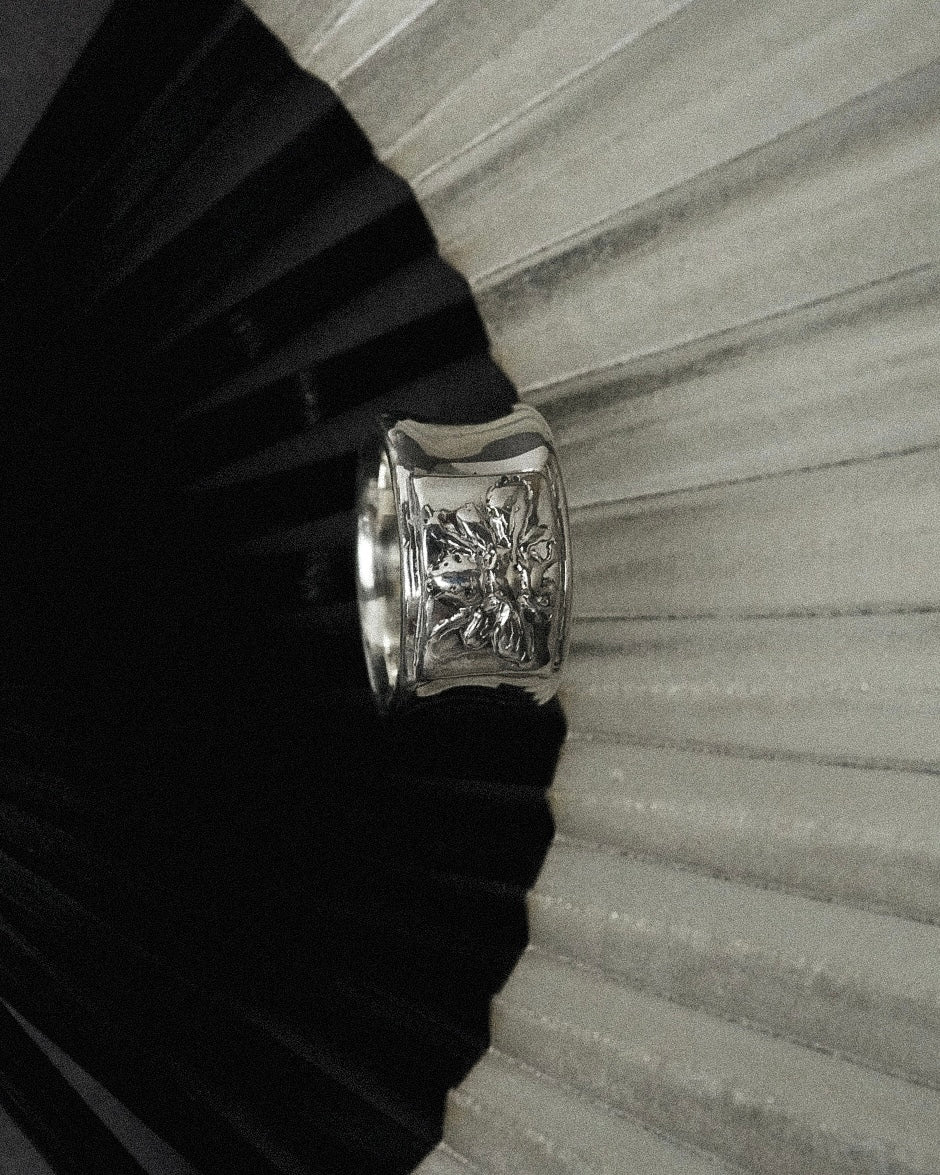 Bee Motif Ring【SV925】