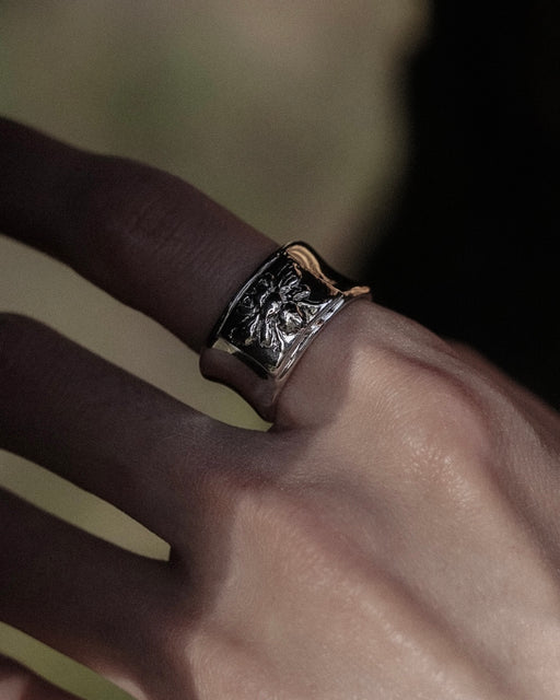 Bee Motif Ring【SV925】